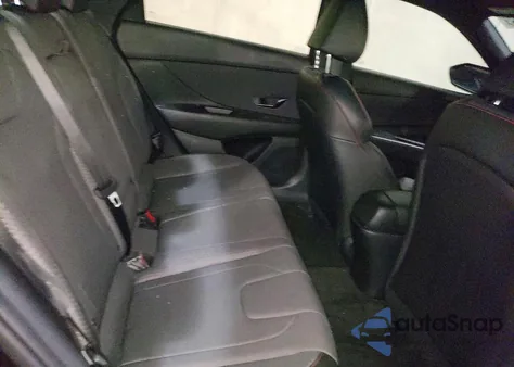 2022 Hyundai Elantra N Line z USA, uszkodzony, nr VIN KMHLR4AF6NU346496